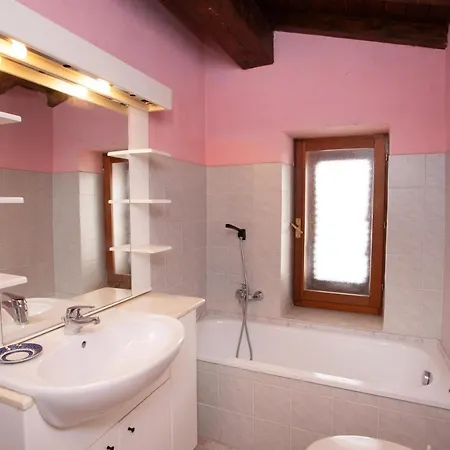 La Casa Di Carta Ferienhaus Torpè